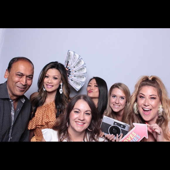 Meet your Posher, Kim - Picture 6 of 6